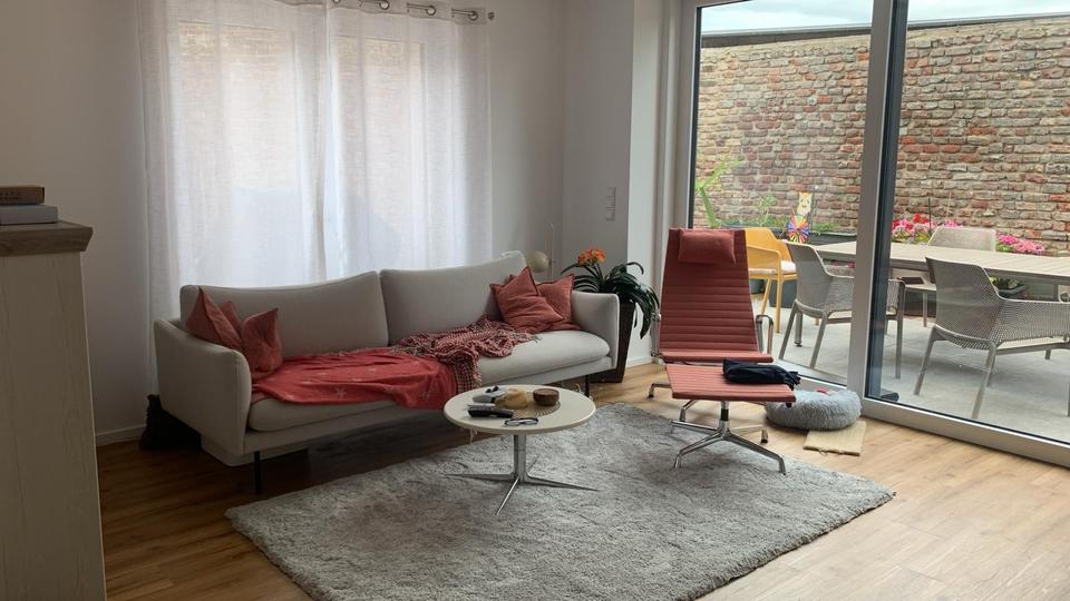 Doppelhaushälfte Niederzier - 2 Zimmer, 122 m&sup2;, 1.540&euro; | Angebot:24742221