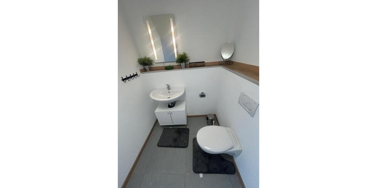 Dachgeschoßwohnung Ibbenbüren - 3 Zimmer, 140 m&sup2;, 1.000&euro; | Angebot:26039332