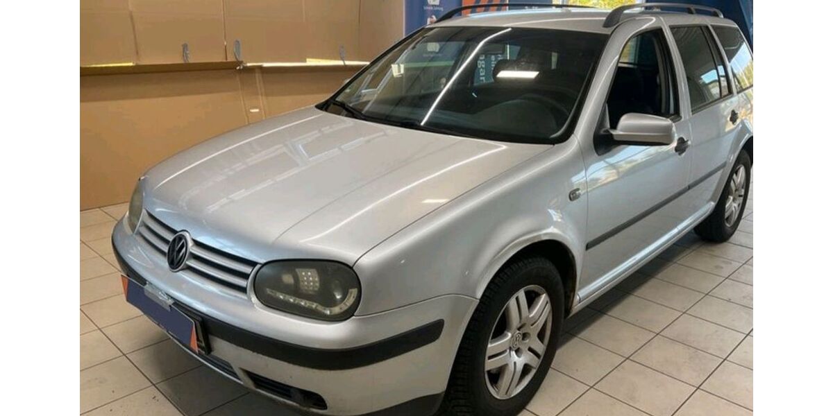 VW Golf 202.541 km 2.999 &euro; Gnoien 17179