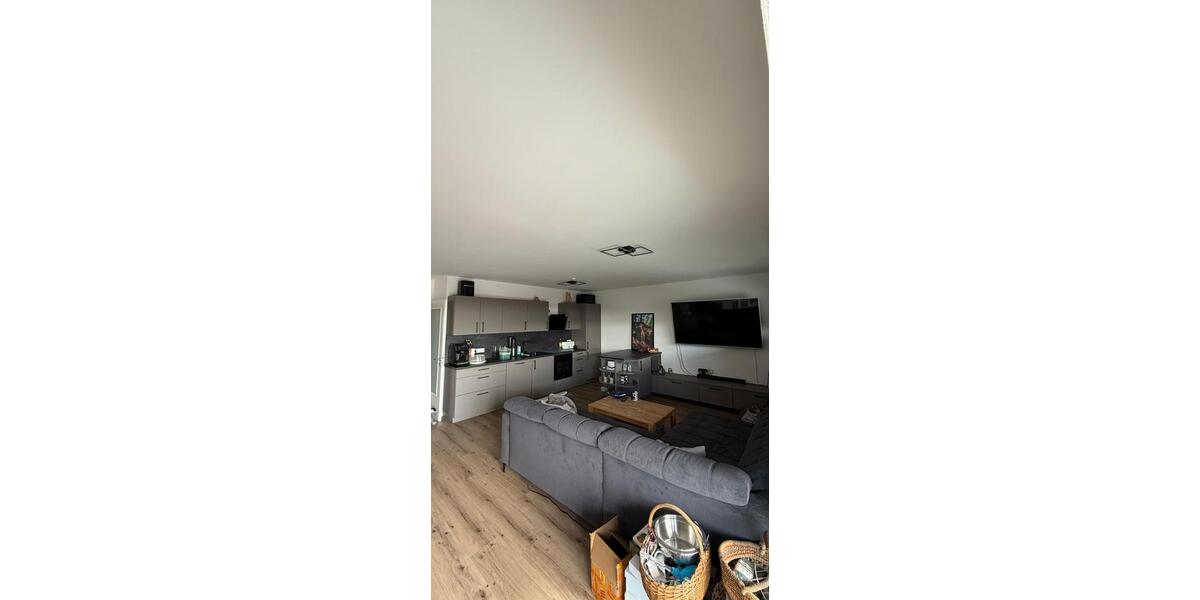 Etagenwohnung Windorf - 2 Zimmer, 68 m&sup2;, 665&euro; | Angebot:25646752