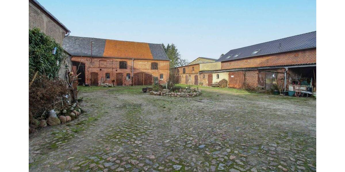 Einfamilienhaus Karstädt Nebelin - 8 Zimmer, 170.000&euro; | Angebot:26275649