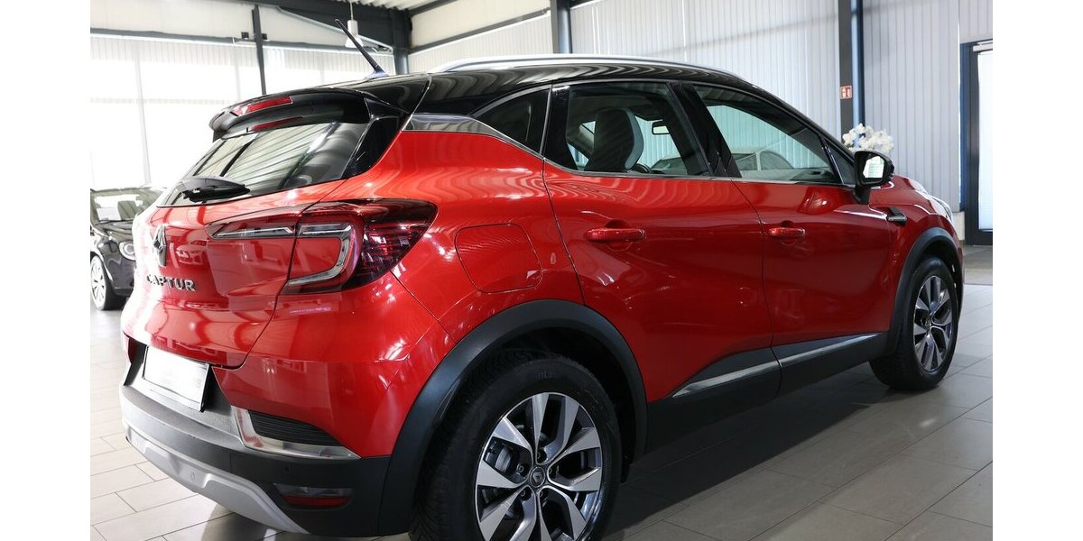 Renault Captur 130 TCE INTENS RED & BLACK / LED / AHK 83.000 km 14.577 &euro; Hamm 59077