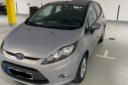 Ford Fiesta 242.000 km 2.790 &euro; Attendorn 57439