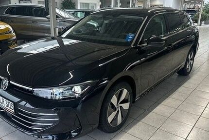 VW Passat Variant 3.333 km 53.990 &euro; Bramsche - Engter 49565