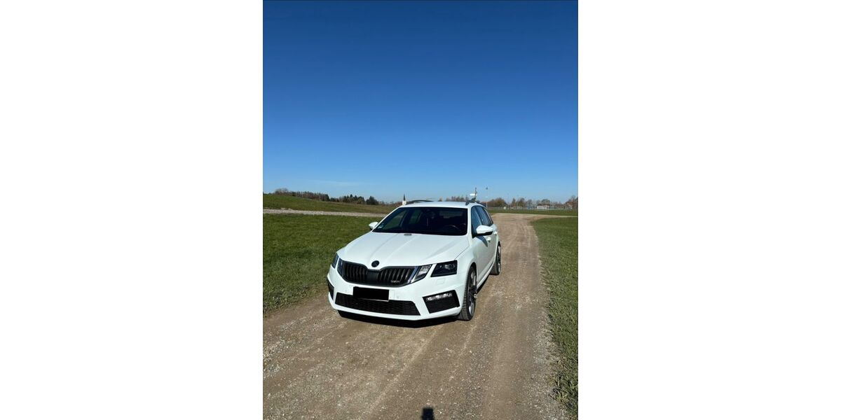 Skoda Octavia 140.000 km 16.900 &euro; Argenbühl 88260