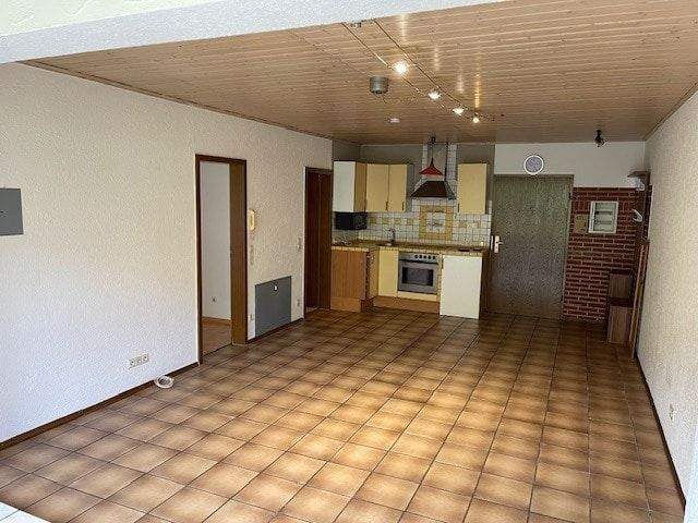 Etagenwohnung Sinsheim - 2 Zimmer, 54 m&sup2;, 151.000&euro; | Angebot:25686117