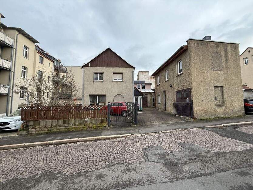 +++ Einfamilienhaus mit möglicher Einliegerwohnung im Zentrum von Eisenberg +++ 6 zimmer