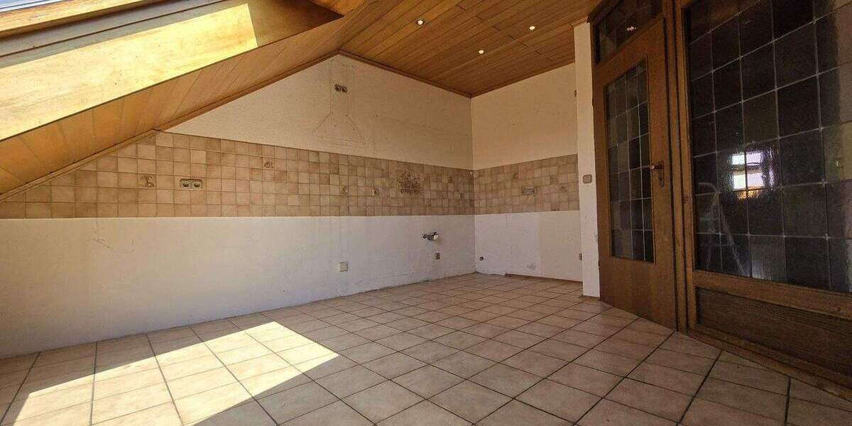 Etagenwohnung Aachen-Verlautenheide Verlautenheide - 3 Zimmer, 105 m&sup2;, 890&euro; | Angebot:25103050