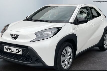 Toyota Aygo (X) 3.847 km 16.449 &euro; Gütersloh 33330
