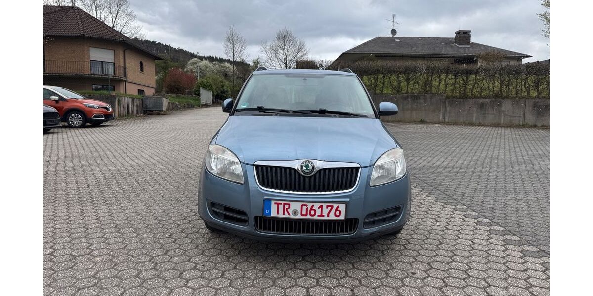 Skoda Fabia 160.000 km 2.500 &euro; Schweich-Issel 54338
