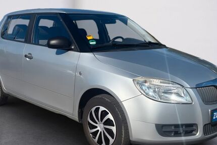 Skoda Fabia 182.660 km 2.699 &euro; Olpe 57462