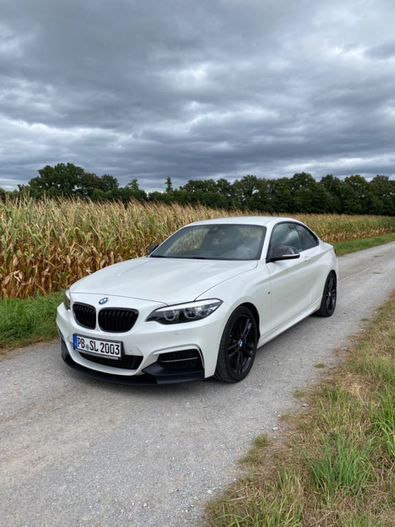 M240i