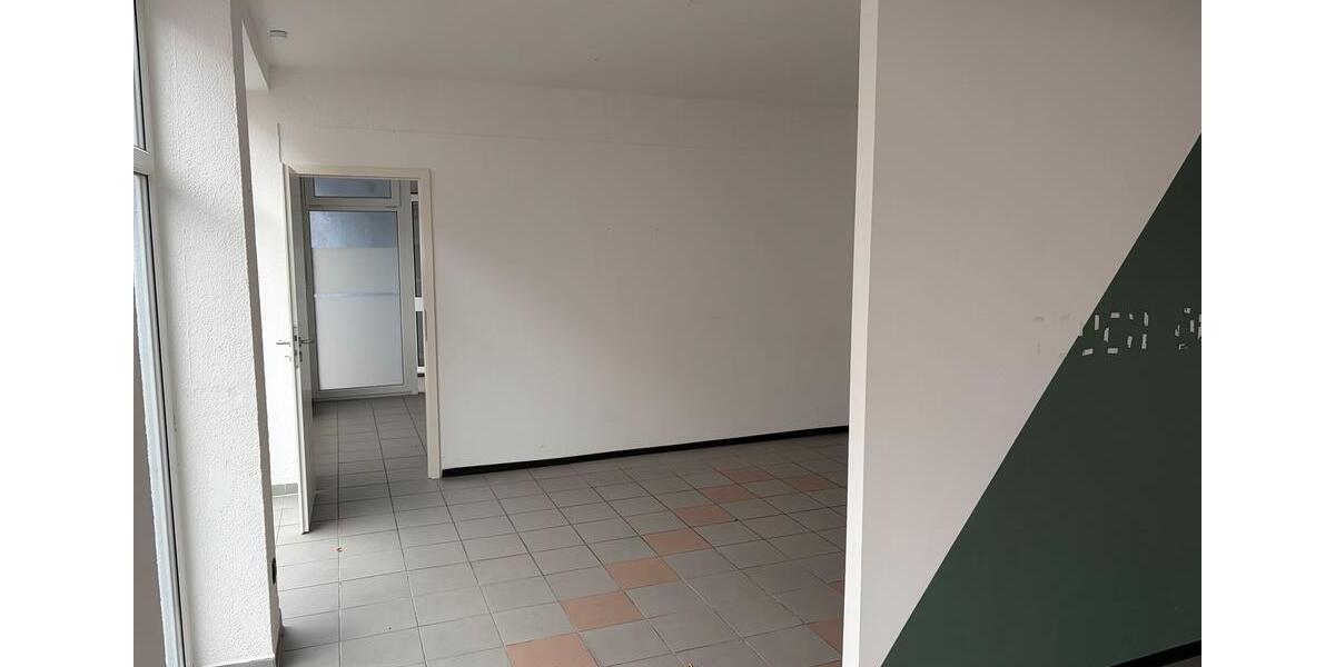 Gewerbeobjekt Philippsburg - 1.350&euro; | Angebot:23685967