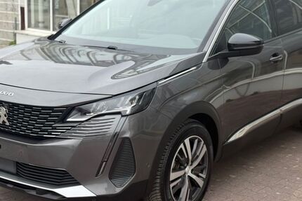 Peugeot 5008 30.000 km 21.490 &euro; Berlin 12057