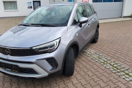 Opel Crossland (X) 43.577 km 13.900 &euro; Olbernhau 09526