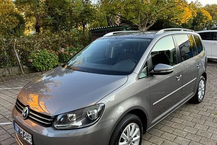 VW Touran 160.000 km 9.999 € Ravensburg 88214