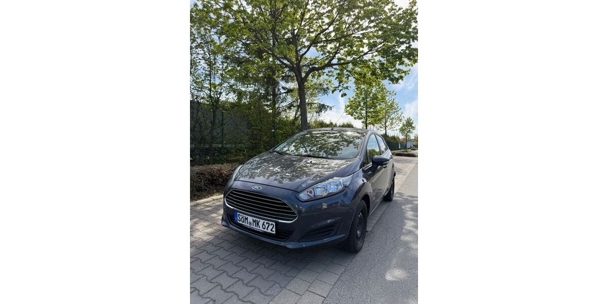 Ford Fiesta 102.000 km 5.795 &euro; Erfurt 99084