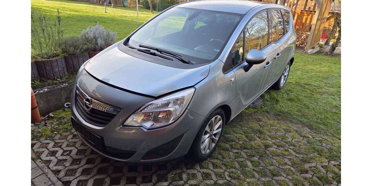 Opel Meriva 128.489 km 2.000 &euro; Söhrewald 34320