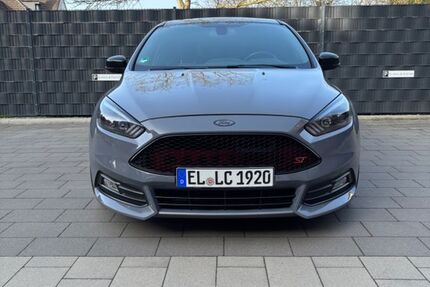 Ford Focus 154.500 km 14.300 &euro; Lingen 49809