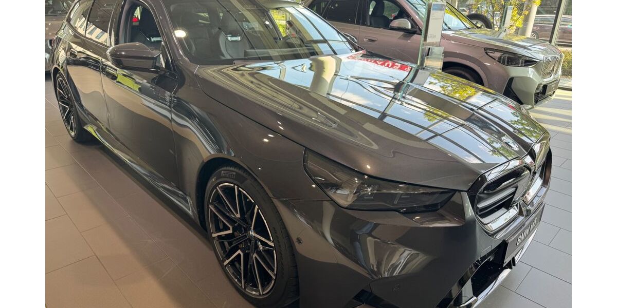 BMW M5 2.990 km 141.910 &euro; Neubiberg 85579