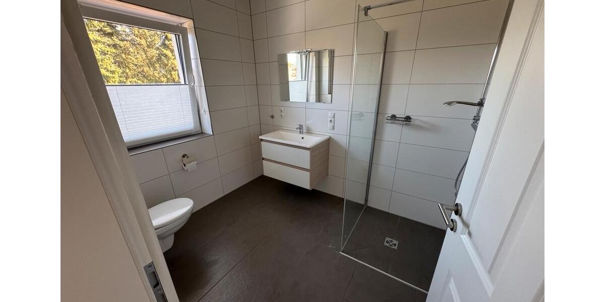Etagenwohnung Bösel - 2 Zimmer, 75 m&sup2;, 920&euro; | Angebot:26394116