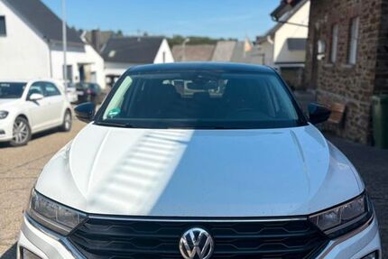 VW T-Roc 136.000 km 15.400 &euro; Neuhäusel 56335