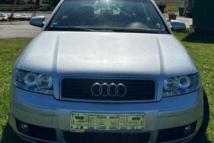 Audi A4 204.000 km 3.100 &euro; Furth 84095