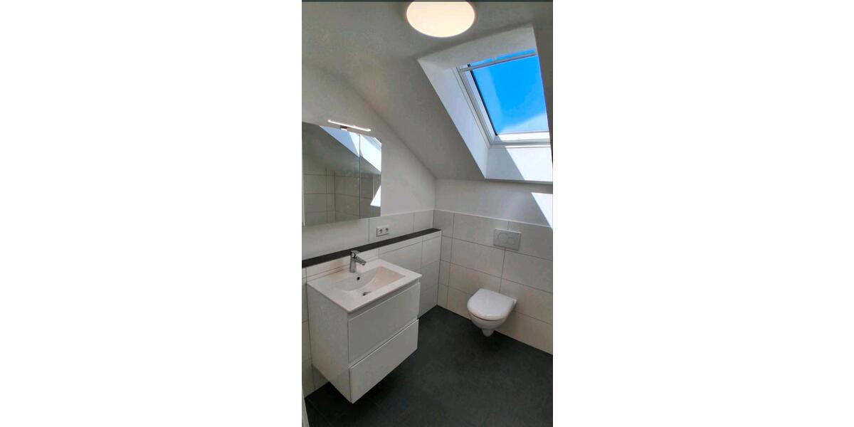 Dachgeschoßwohnung Heimenkirch - 3 Zimmer, 70 m&sup2;, 780&euro; | Angebot:26698852