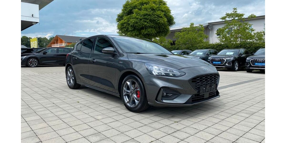 Ford Focus 65.600 km 15.990 &euro; Berlin 10719