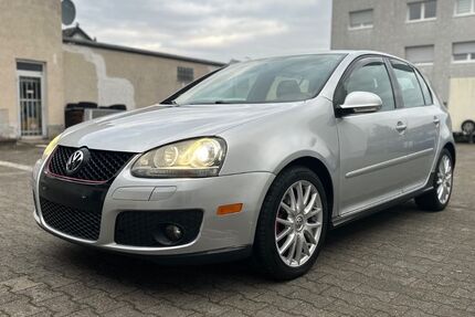 VW Golf 218.000 km 3.000 &euro; Hainburg 63512