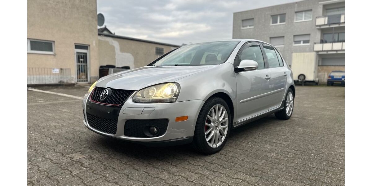 VW Golf 218.000 km 3.000 &euro; Hainburg 63512
