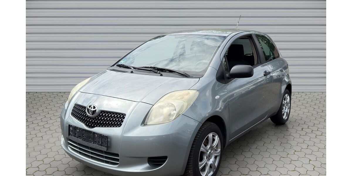 Toyota Yaris 152.018 km 3.790 &euro; Neitersen 57638