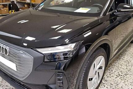 Audi Q4 e-tron 30.850 km 33.950 &euro; Moenchengladbach 41063