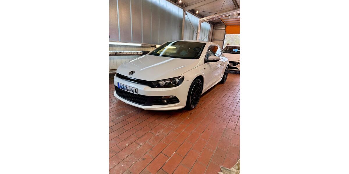 VW Scirocco 173.150 km 10.499 &euro; Hesel 26835