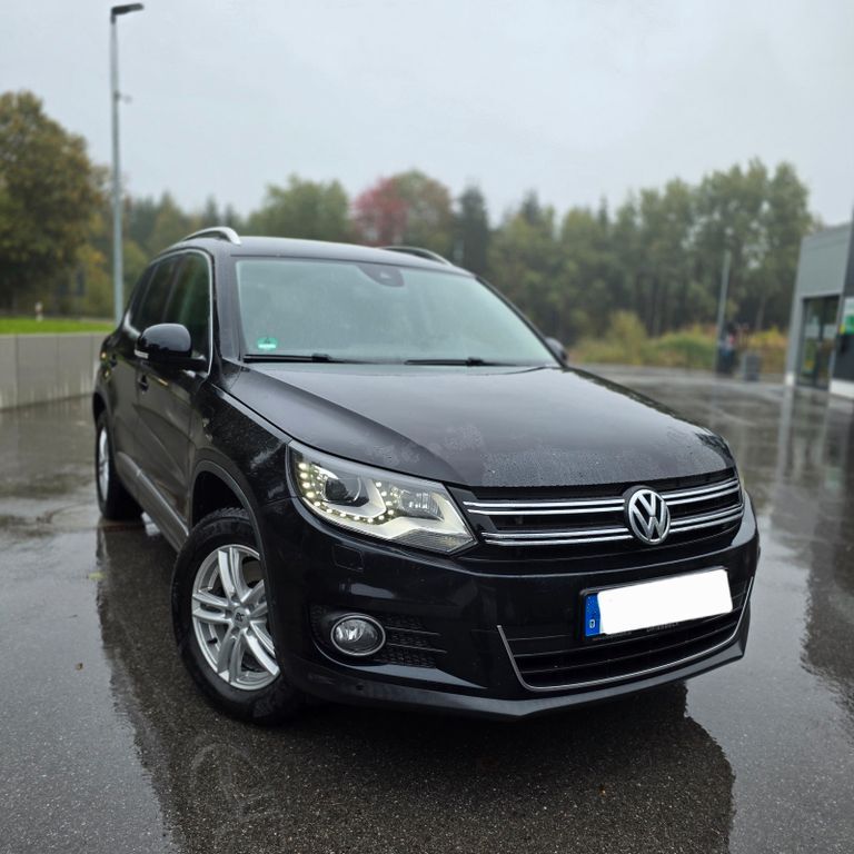 VW Tiguan 143.800 km 14.300 € Cham 93413