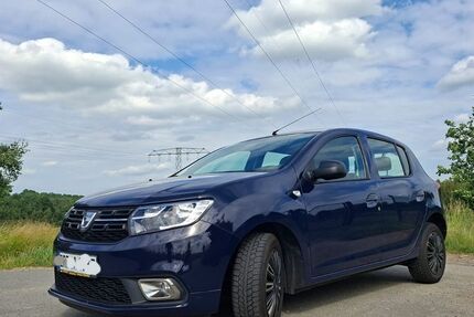 Dacia Sandero 72.693 km 7.099 &euro; Chemnitz 09111