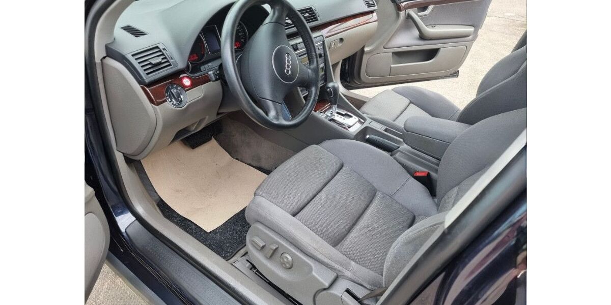 Audi A4 93.000 km 5.800 &euro; Schwäbisch Hall 74523
