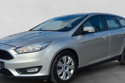 Ford Focus 71.000 km 7.990 &euro; Detmold 32758