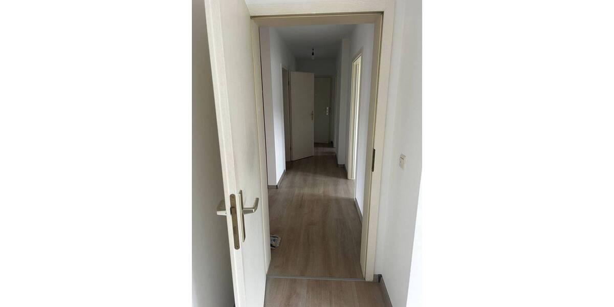 Etagenwohnung Stralsund Grünthal-Viermorgen - 3 Zimmer, 78 m&sup2;, 705&euro; | Angebot:26407966