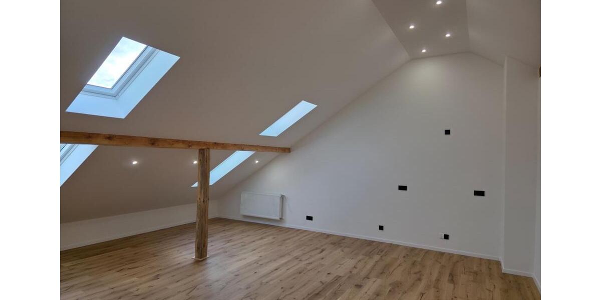 Dachgeschoßwohnung Regensburg Konradsiedlung - 2 Zimmer, 70 m&sup2;, 395.000&euro; | Angebot:24842239