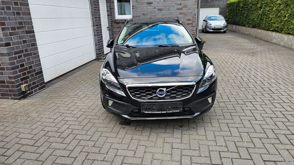 Volvo V40 Cross Country 115.000 km 12.000 € Neuenkirchen-Vörden 49434