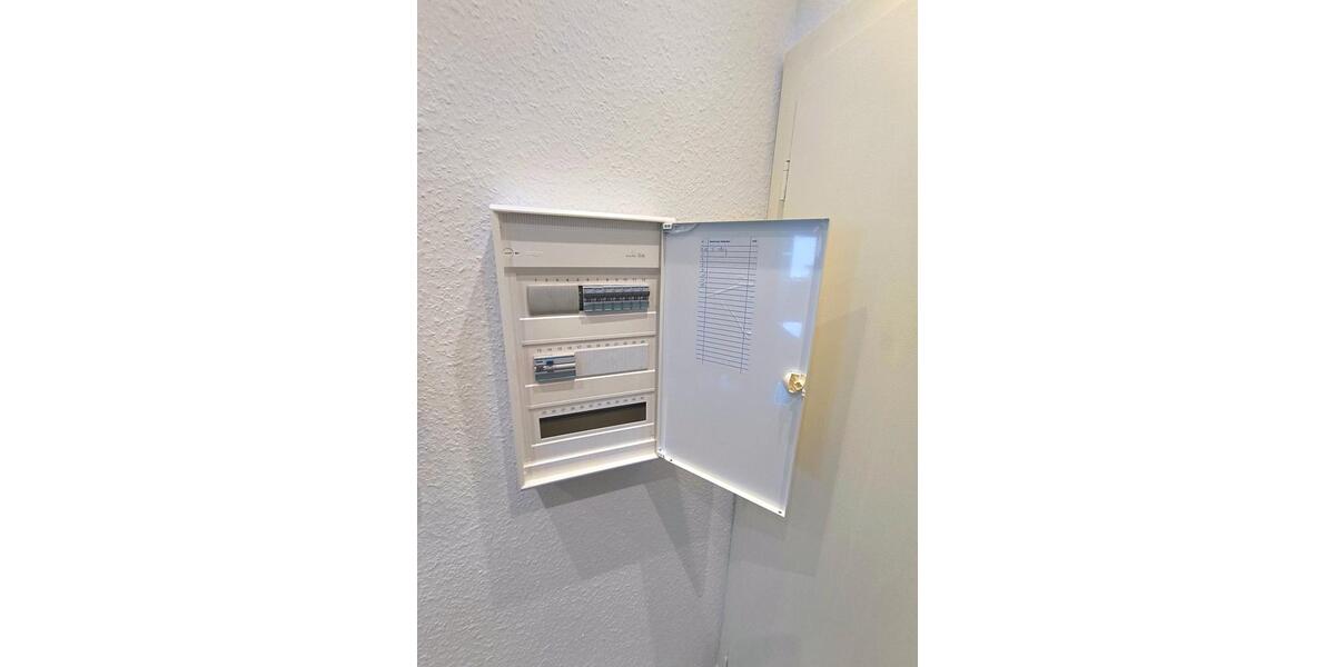 Etagenwohnung Saarbrücken - 2 Zimmer, 35 m&sup2;, 175.000&euro; | Angebot:27096949