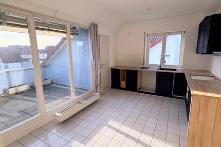 Perfekt angebunden! Helle 3,5-ZKB Whg+TG mit Dachterrasse in Bad 3 zimmer