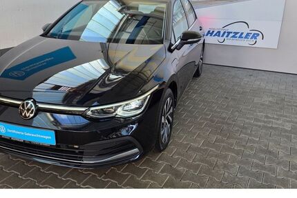 VW Golf 35.500 km 23.780 € Gernsbach 76593