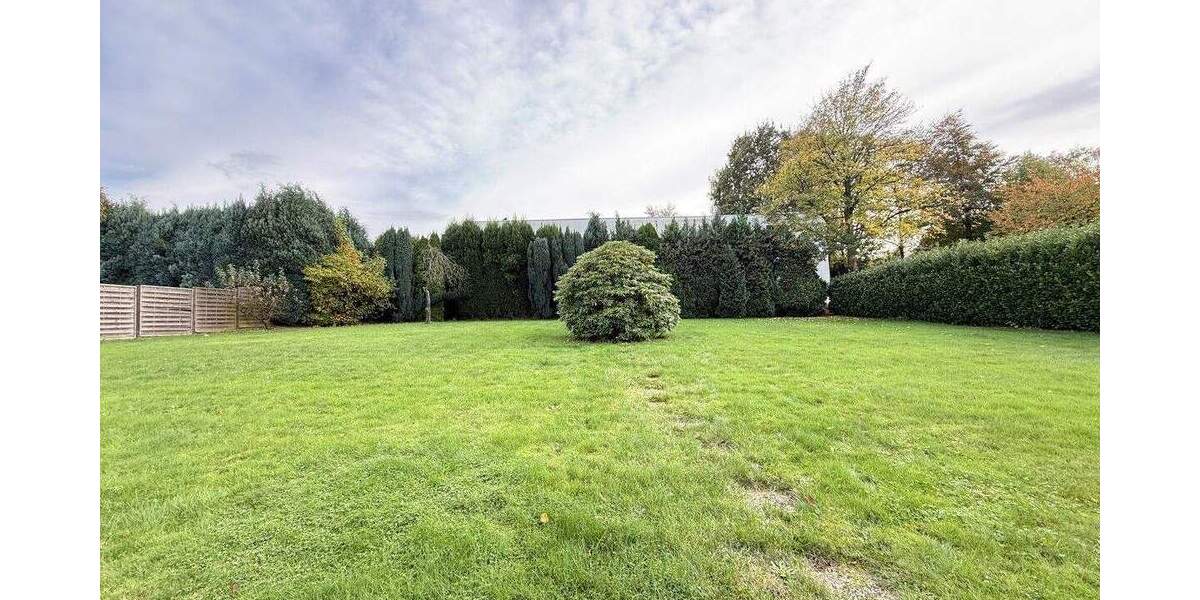 Machen Sie was daraus! Attraktives Potenzialgrundstück in Essen-Steele. zimmer