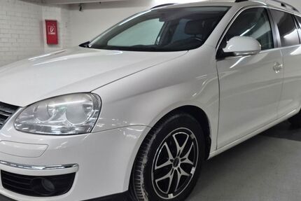 VW Golf 148.480 km 4.690 &euro; Köngen bei Stuttgart 73257