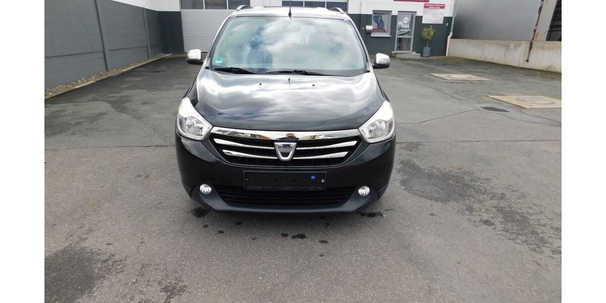 Dacia Lodgy 160.626 km 5.350 &euro; Lichtenfels 96215