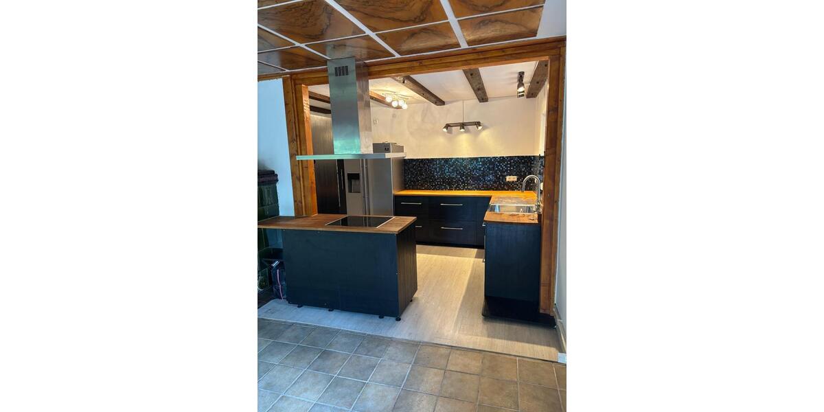 Einfamilienhaus Sasbachwalden - 11 Zimmer, 290 m&sup2;, 285.000&euro; | Angebot:27090598