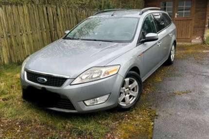 Ford Mondeo 216.000 km 5.299 &euro; Höxter 37671