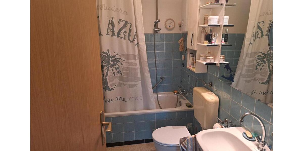 Gemütliche Eigentumswohnung 69 qm , Provisionsfrei, 4 Zi,K,B, 4 zimmer